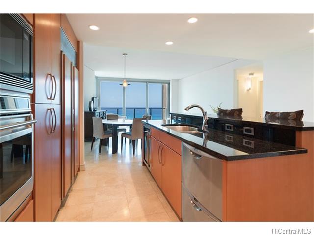 For Sale: 1288 Ala Moana Blvd #APT 27F Honolulu, HI 96814