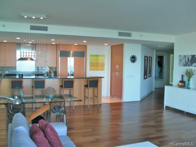 1288 Ala Moana Blvd #15A
