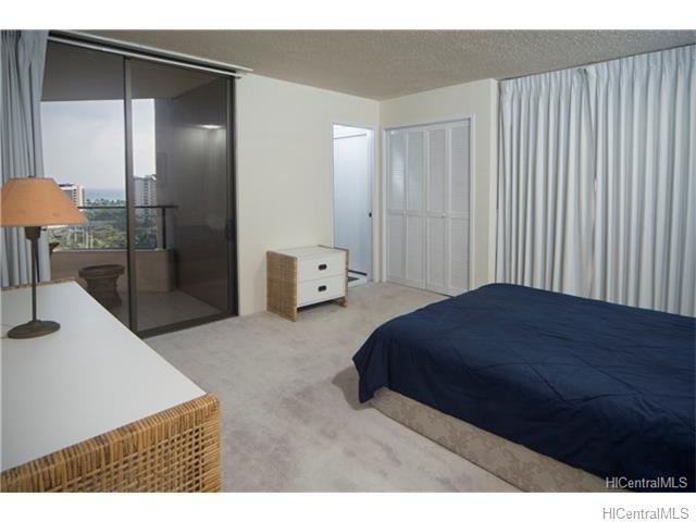 1910 Ala Moana Blvd #17B