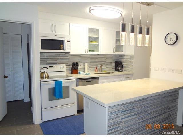 1627 Ala Wai Blvd #303