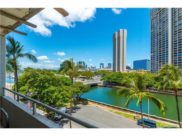 1600 Ala Moana Blvd #1204