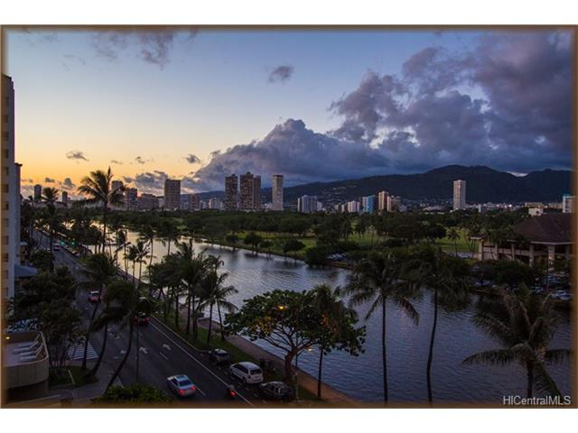 2465 Ala Wai Blvd #402