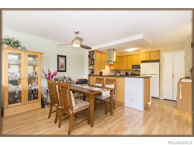 3138 Waialae Ave #721