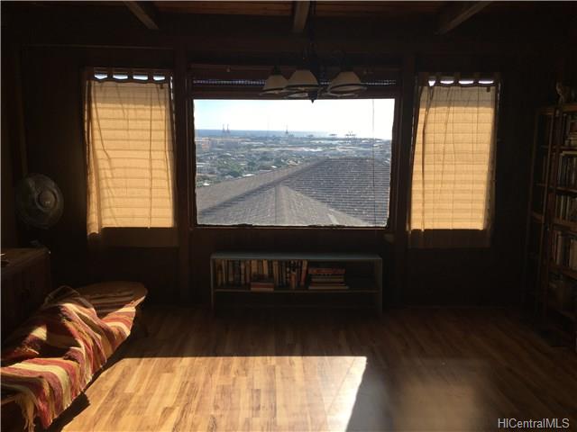 2355 Makanani Dr