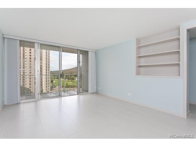 1128 Ala Napunani St #808