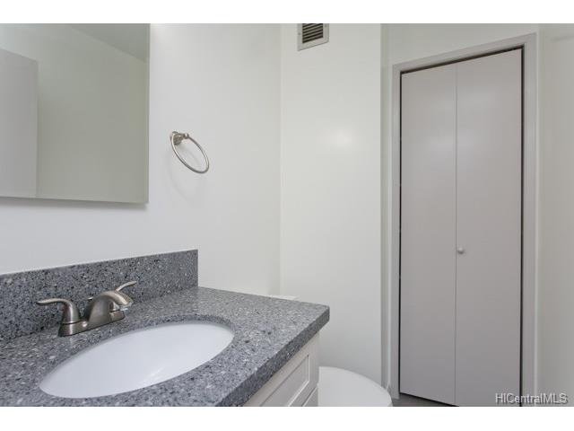 1128 Ala Napunani St #808