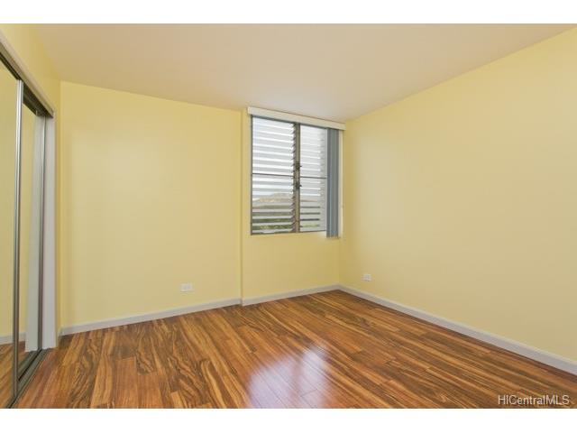 1128 Ala Napunani St #808