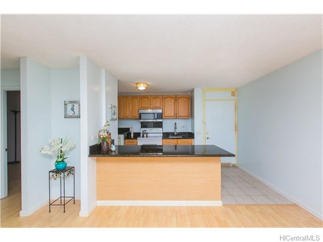 1250 Richard Ln #404