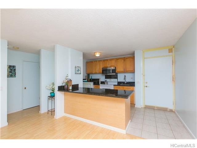1250 Richard Ln #404