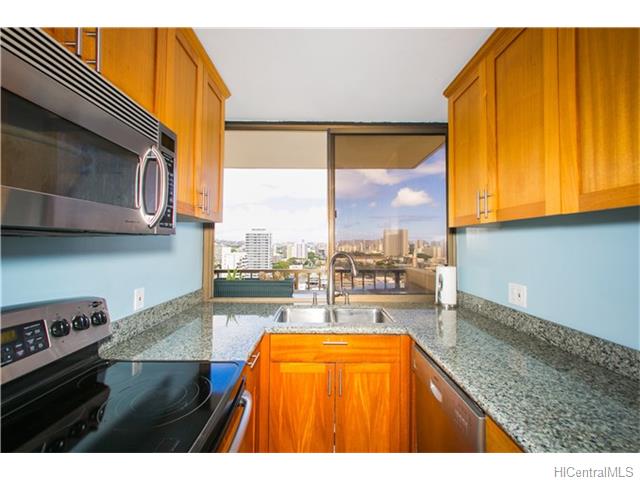 For Sale: 1201 Wilder Ave #1802 Honolulu, HI 96822