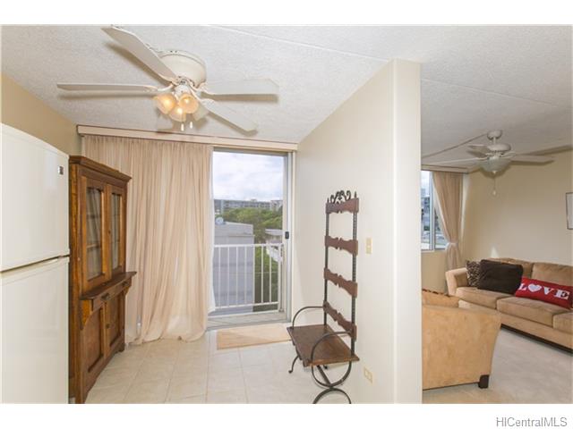1624 Dole St #602