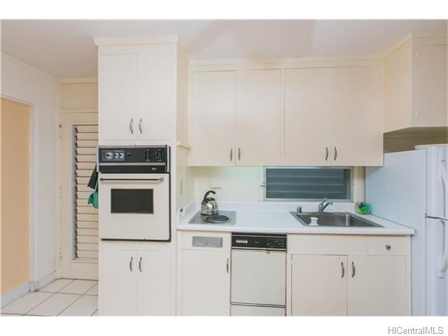 1630 Makiki St #A106
