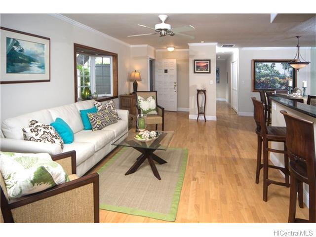 For Sale: 301 Opihikao Pl #APT 472 Honolulu, HI 96825