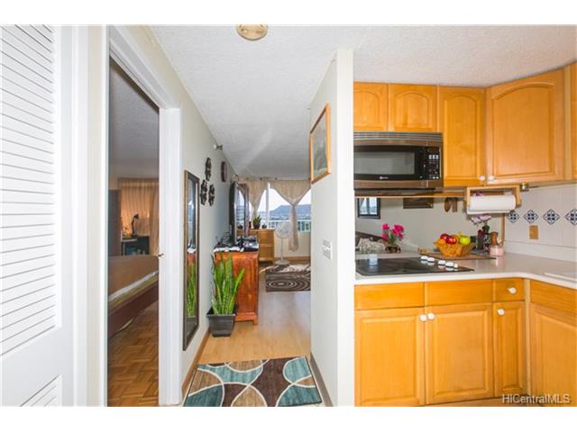 2542 Date St #1104