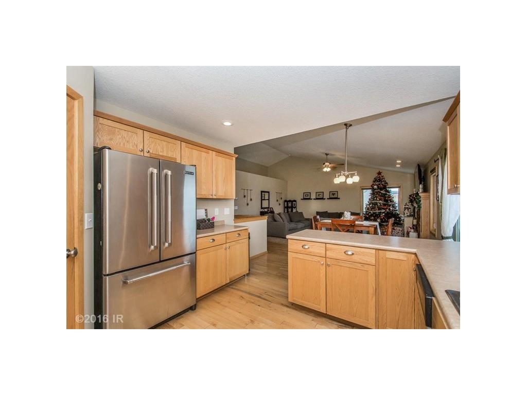 1226 Rosewood Dr