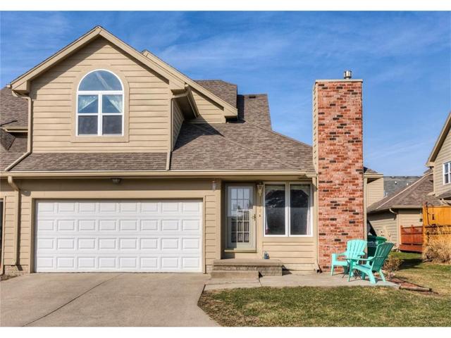 1142 SE Mill Pond Ct