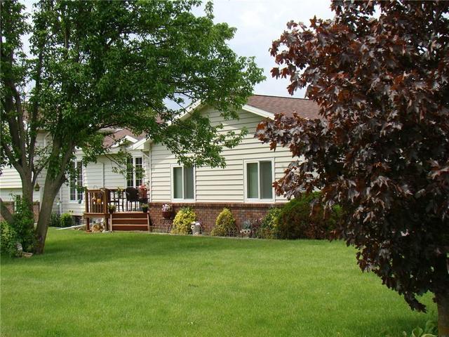 701 NW Boulder Point Cir