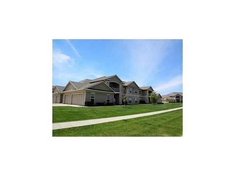 2506 NE Oak Dr #6