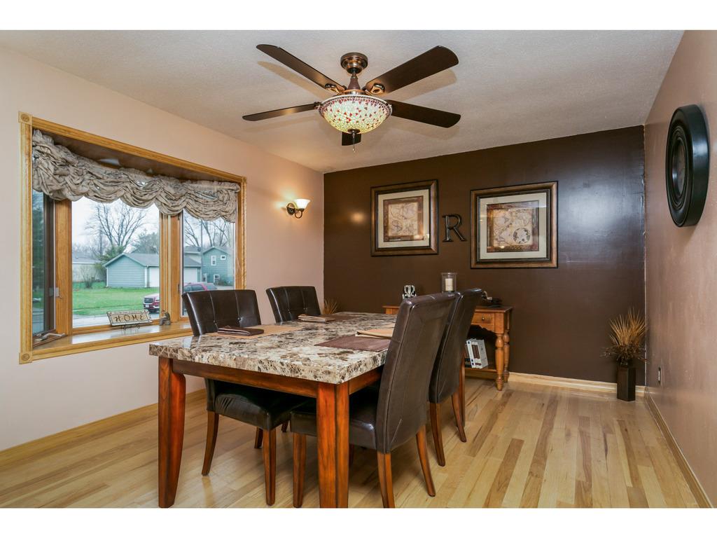 15401 Walnut Hills Dr