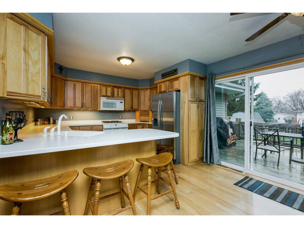 15401 Walnut Hills Dr