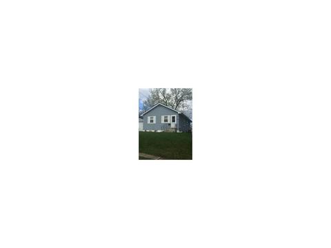 908 S 5th Ave E