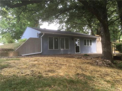 120 Amsterdam Dr