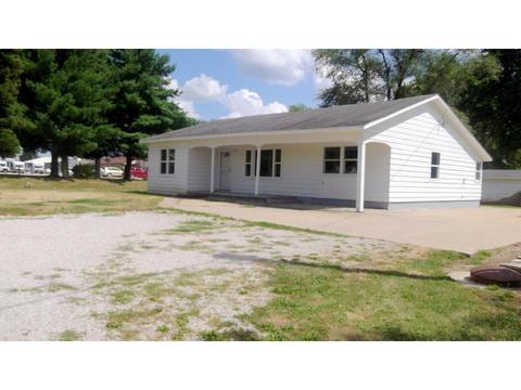 120 Amsterdam Dr