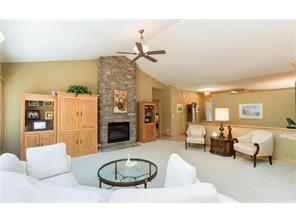1017 Prairie Ridge Ln