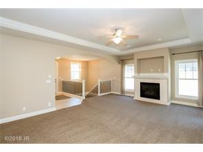 For Sale: 255 S 41st St #118 West Des Moines, IA 50265