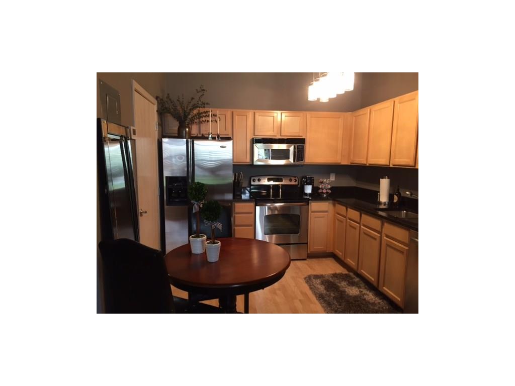 400 Walnut St #905