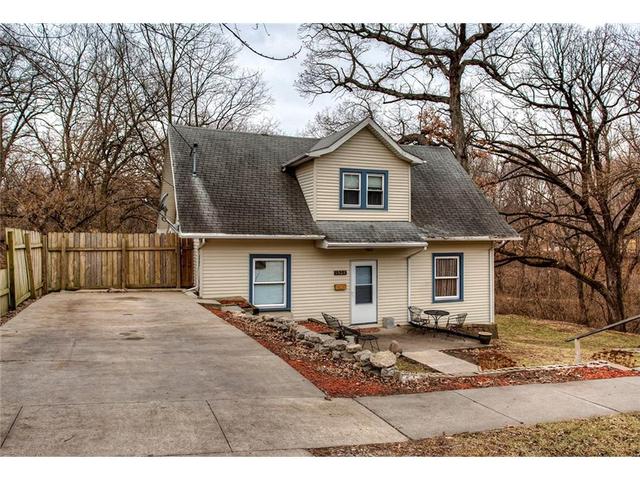 2421 Franklin Ave