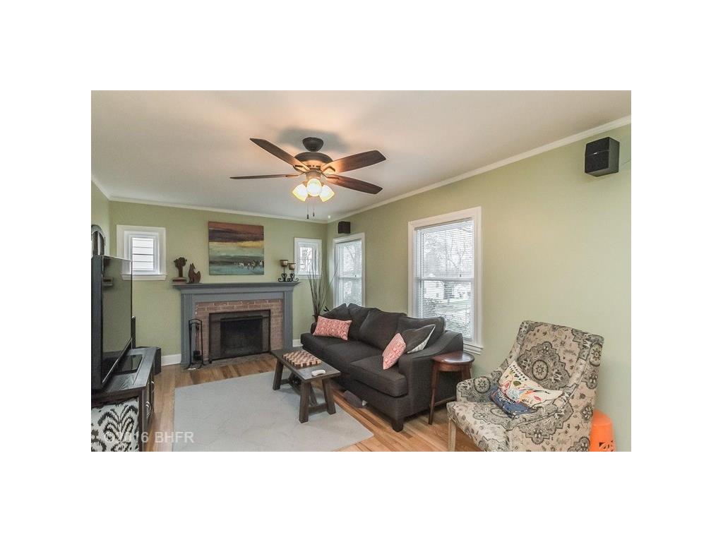 3939 Lincoln Place Dr