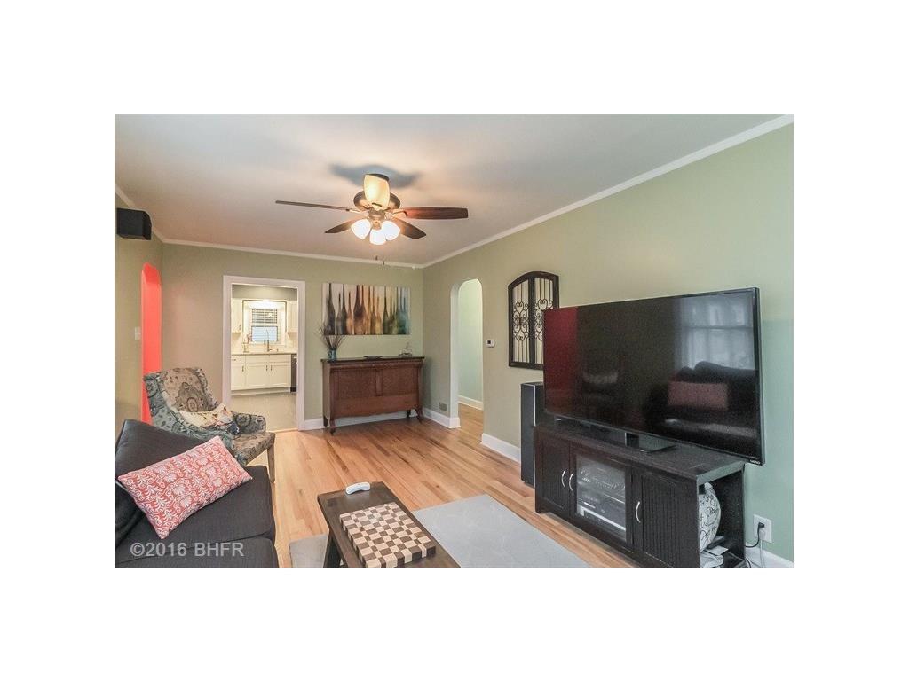 3939 Lincoln Place Dr