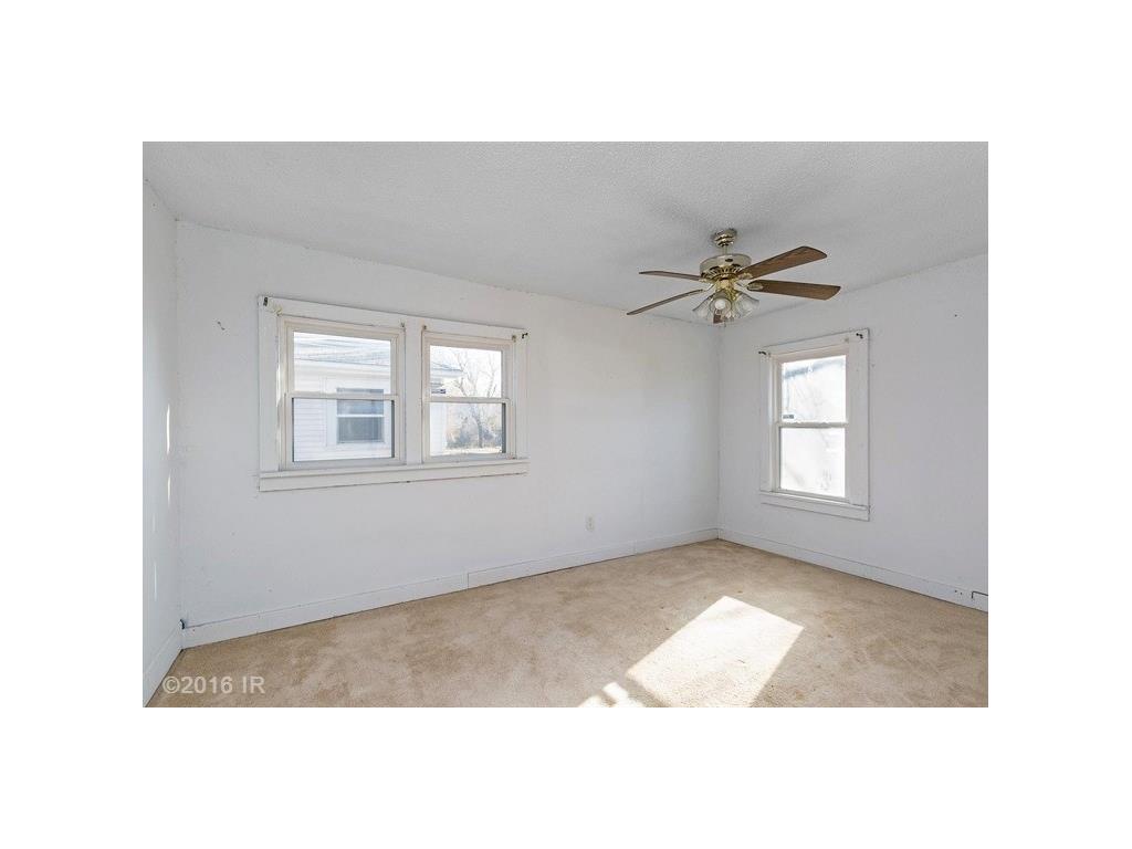 1606 Carpenter Ave