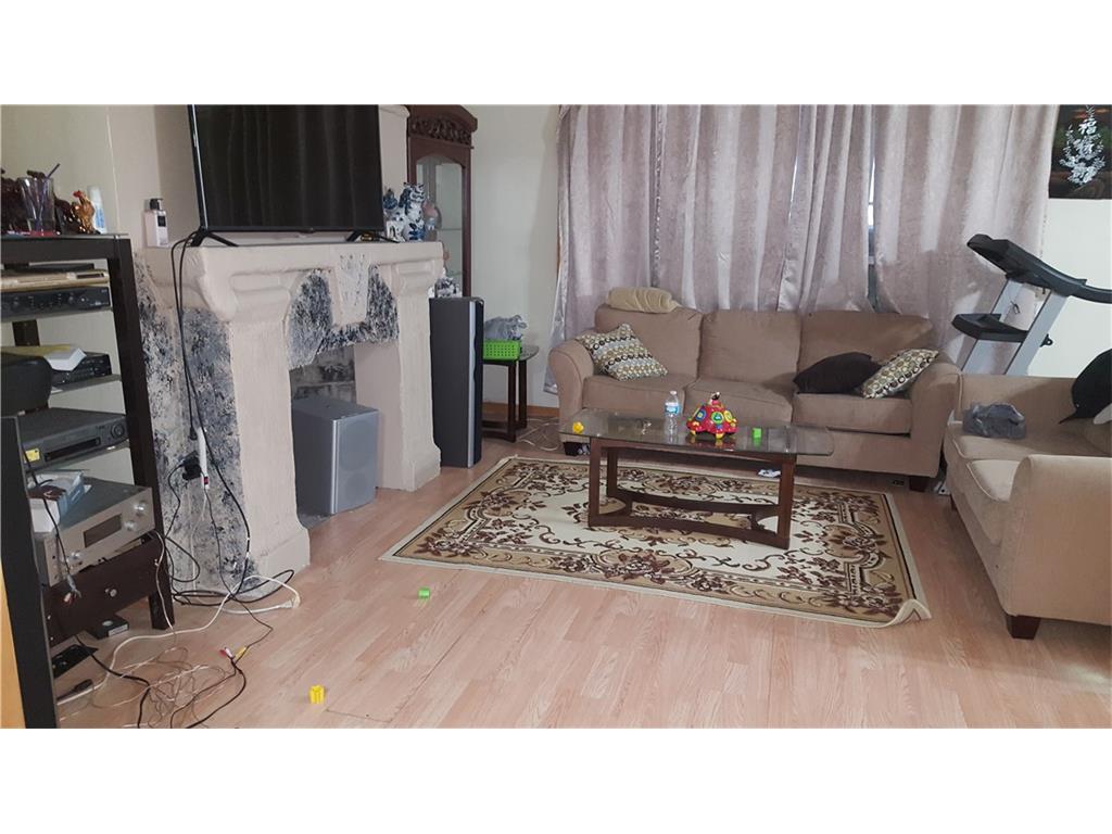 405 12 Ne 43rd Pl