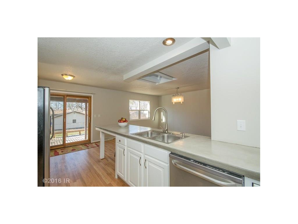 5221 Village Run Ave #806