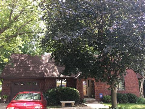 8214 Greenbelt Dr