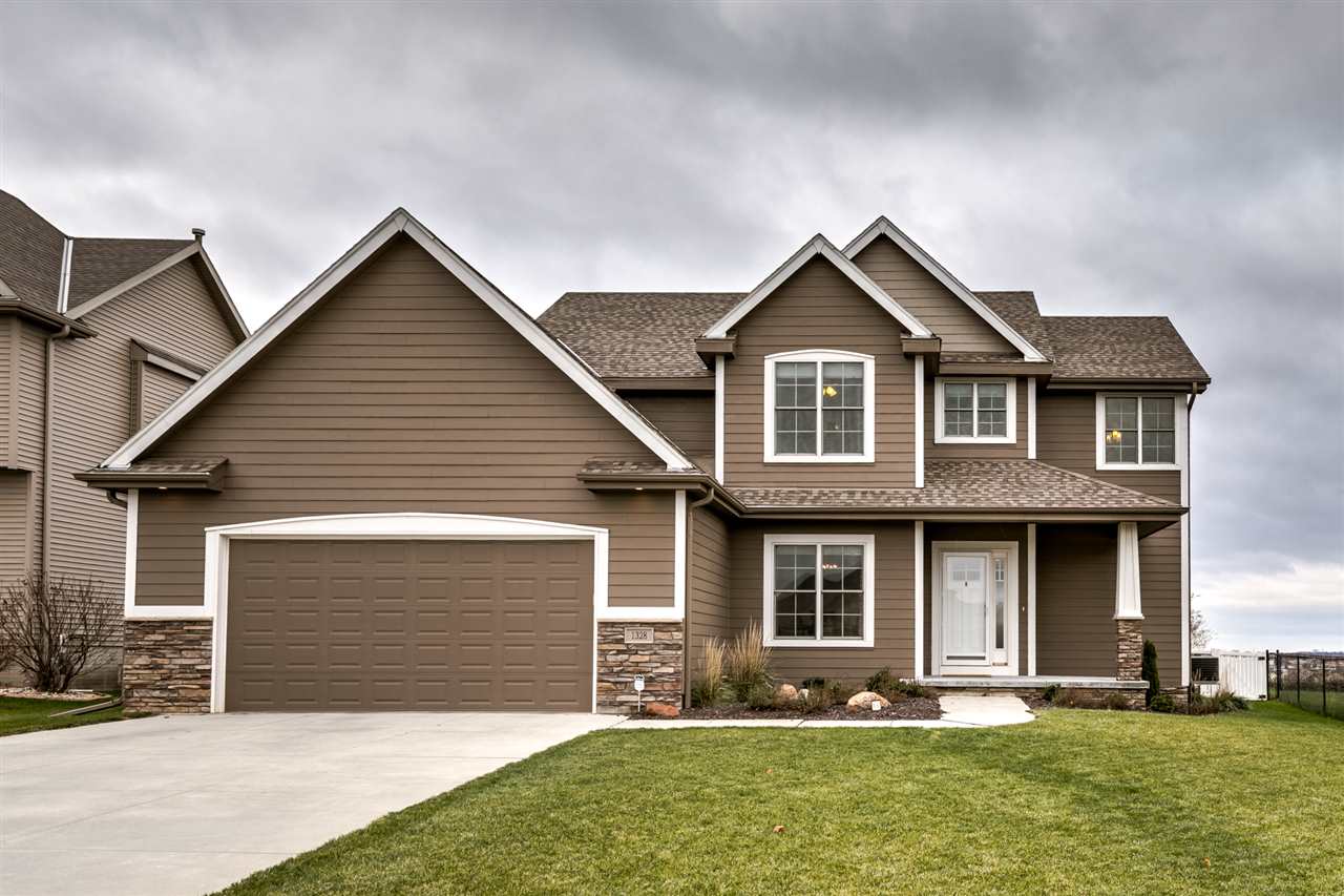 1328 N Lenox Cir