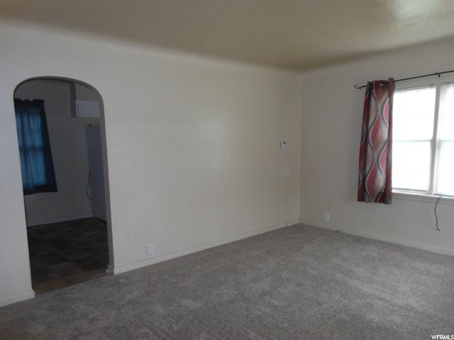 638 W Maple