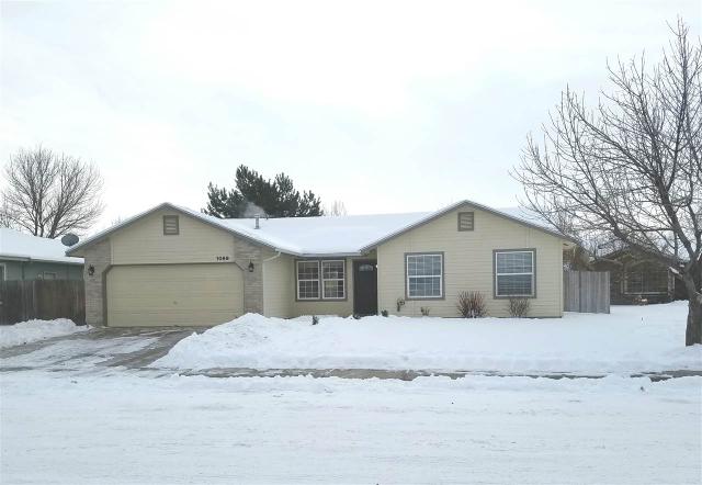1069 E Crossbill Ct