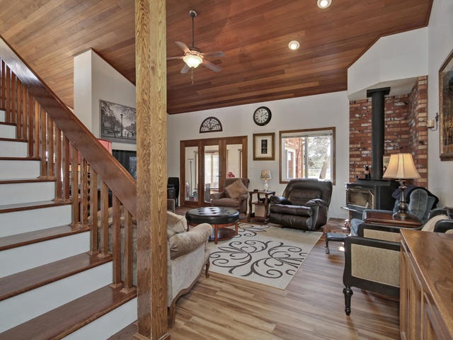 4215 N Supai Ave