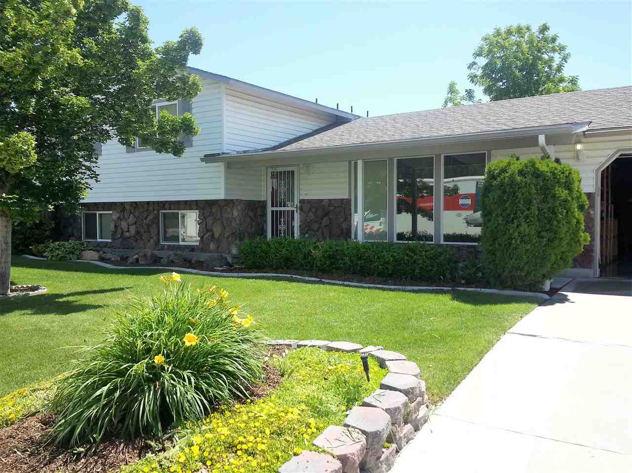 851 Muir Dr Nampa, ID 83651