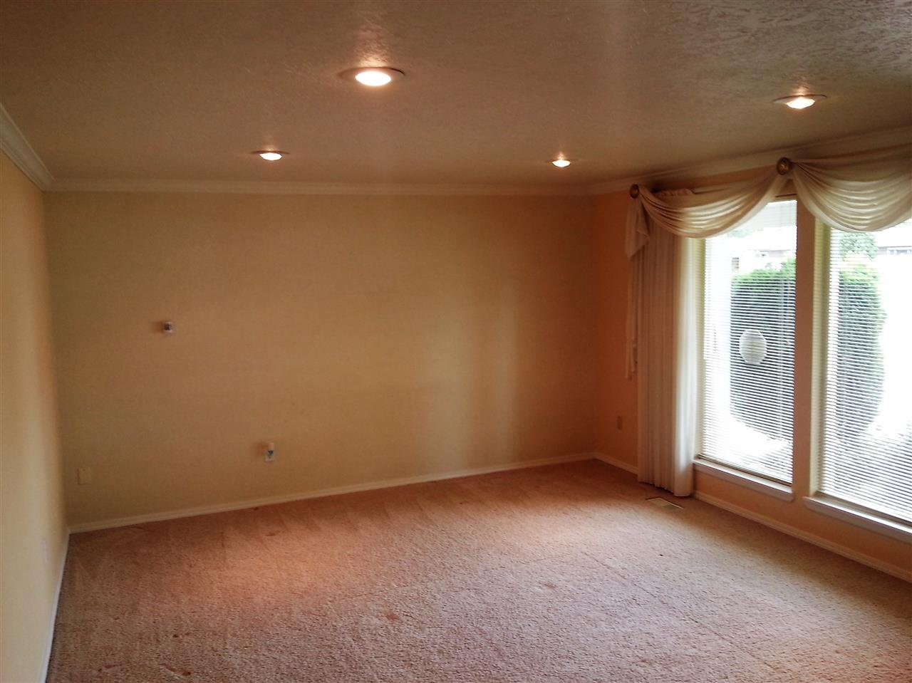 851 Muir Dr Nampa, ID 83651