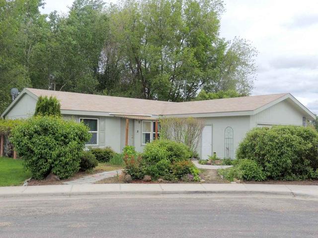 1186 Mountain View Dr