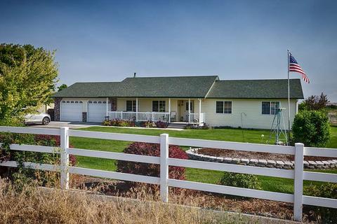 1239 Indianhead Rd