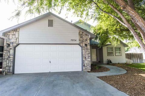16579 Abby Ln