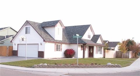 16579 Abby Ln