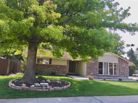 4970 N Ramshorn