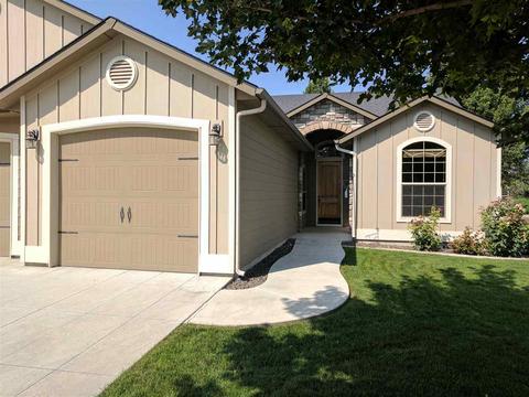 2708 E Omera Ct