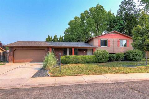 10023 W Pattie Dr